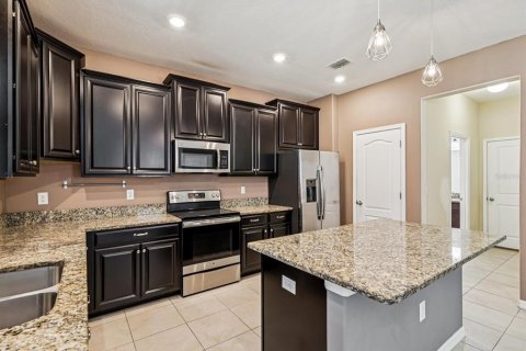 Casa en venta en Hudson, Florida, 4 dormitorios, 226.31 m2 № 1908613 - foto 12