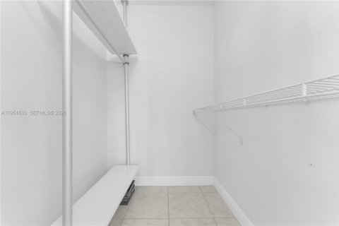 Copropriété à vendre à Miramar, Floride: 3 chambres, 105.17 m2 № 2007416 - photo 27