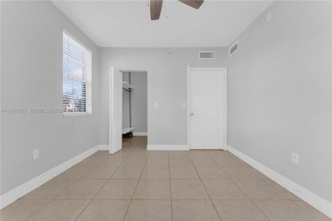 Copropriété à vendre à Miramar, Floride: 3 chambres, 105.17 m2 № 2007416 - photo 21