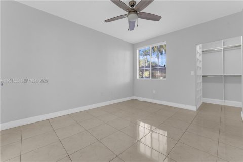Copropriété à vendre à Miramar, Floride: 3 chambres, 105.17 m2 № 2007416 - photo 16