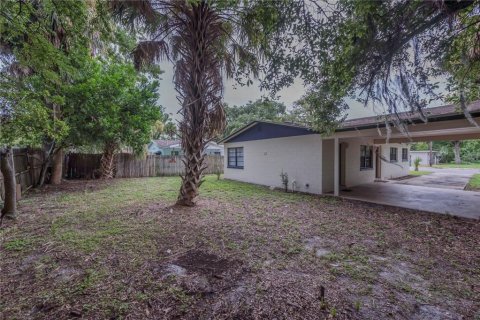 House in Daytona Beach, Florida 4 bedrooms, 111.48 sq.m. № 2285405 - photo 22
