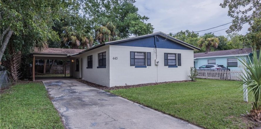 House in Daytona Beach, Florida 4 bedrooms, 111.48 sq.m. № 2285405
