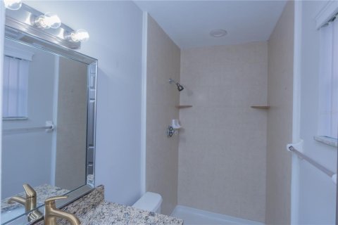 House in Daytona Beach, Florida 4 bedrooms, 111.48 sq.m. № 2285405 - photo 21