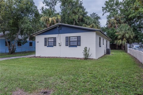 House in Daytona Beach, Florida 4 bedrooms, 111.48 sq.m. № 2285405 - photo 2