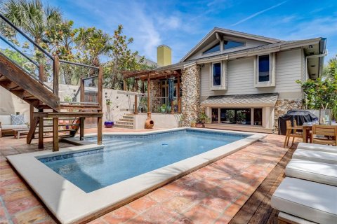 Villa ou maison à vendre à New Smyrna Beach, Floride: 4 chambres, 340.95 m2 № 1774130 - photo 8