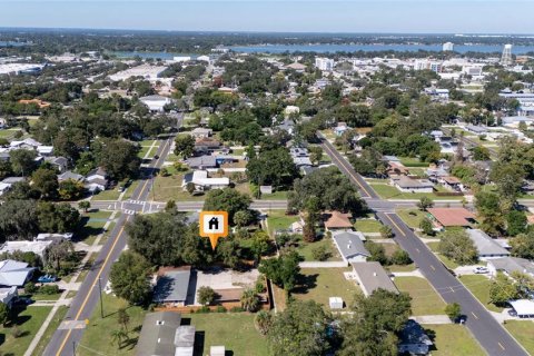 Villa ou maison à vendre à Winter Haven, Floride: 3 chambres, 94.76 m2 № 2418536 - photo 6