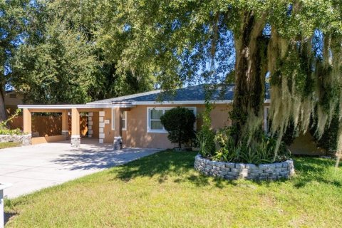 Villa ou maison à vendre à Winter Haven, Floride: 3 chambres, 94.76 m2 № 2418536 - photo 2