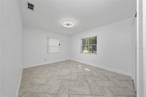 Villa ou maison à vendre à Winter Haven, Floride: 3 chambres, 94.76 m2 № 2418536 - photo 23