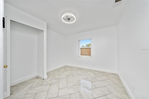 Villa ou maison à vendre à Winter Haven, Floride: 3 chambres, 94.76 m2 № 2418536 - photo 26