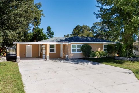 Villa ou maison à vendre à Winter Haven, Floride: 3 chambres, 94.76 m2 № 2418536 - photo 3