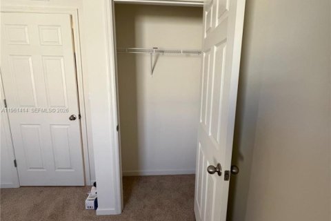 Снять в аренду виллу или дом в Грант-Валкариа, Флорида 4 спальни, № 2023323 - фото 30