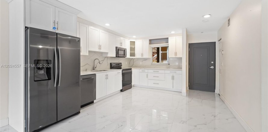 Condo à Miami, Floride, 2 chambres  № 2085449
