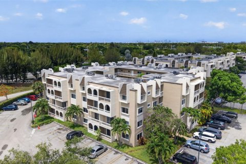 Copropriété à louer à Miami, Floride: 2 chambres, 74.69 m2 № 2085449 - photo 30
