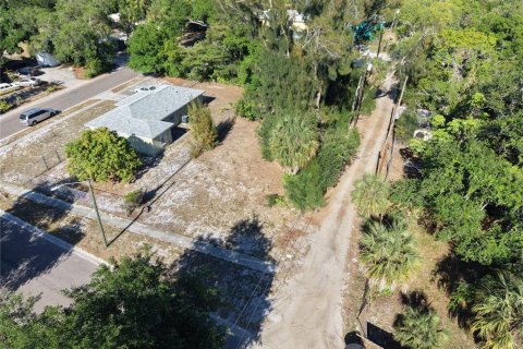 Terreno en venta en Saint Petersburg, Florida № 2098657 - foto 3