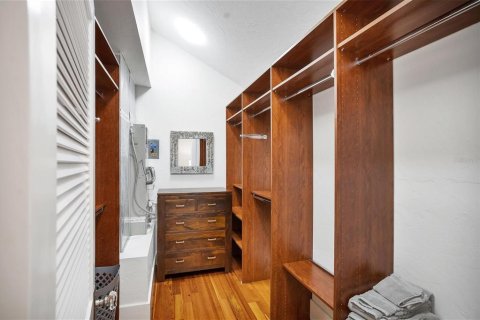 Villa ou maison à louer à Sarasota, Floride: 3 chambres, 142.23 m2 № 829069 - photo 14