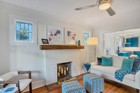 Villa ou maison à louer à Sarasota, Floride: 3 chambres, 142.23 m2 № 829069 - photo 4