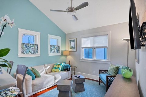 Villa ou maison à louer à Sarasota, Floride: 3 chambres, 142.23 m2 № 829069 - photo 25