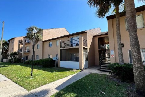 Condominio en alquiler en Orlando, Florida, 2 dormitorios, 86.77 m2 № 1881192 - foto 2