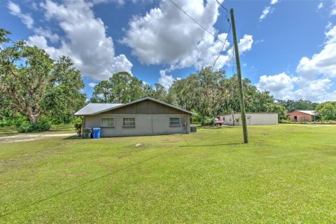 House in Wimauma, Florida 3 bedrooms, 184.13 sq.m. № 1805859 - photo 13