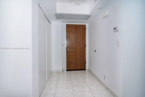 Copropriété à vendre à Aventura, Floride: 3 chambres, 176.51 m2 № 1862279 - photo 22