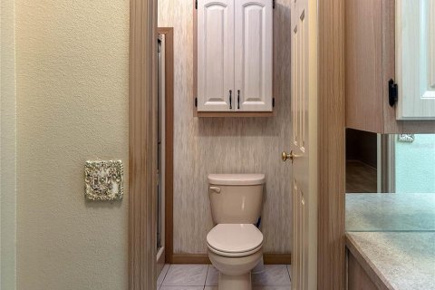 Casa en venta en Lady Lake, Florida, 2 dormitorios, 202.71 m2 № 1911476 - foto 21