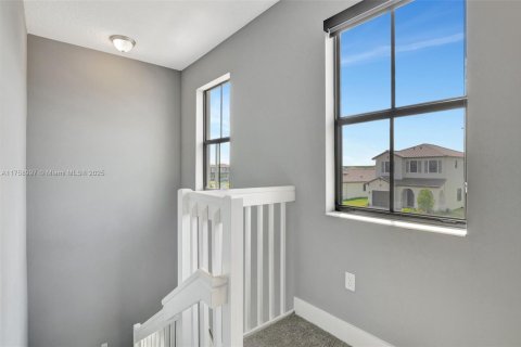 House in Ave Maria, Florida 3 bedrooms № 1692650 - photo 12