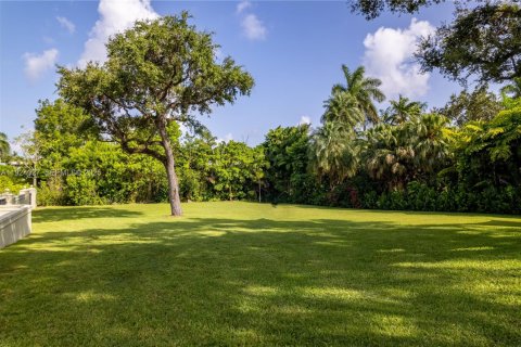 Terreno en venta en Miami, Florida № 1982887 - foto 4