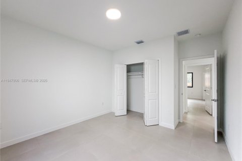 Купить коммерческую недвижимость в Майами, Флорида № 2004226 - фото 14