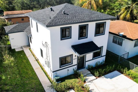 Купить коммерческую недвижимость в Майами, Флорида № 2004226 - фото 18