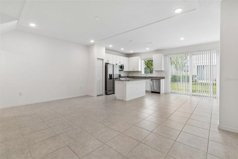 Townhouse in Wesley Chapel, Florida 3 bedrooms, 153.29 sq.m. № 2207688 - photo 22