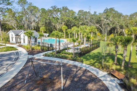 Townhouse in Wesley Chapel, Florida 3 bedrooms, 153.29 sq.m. № 2207688 - photo 4