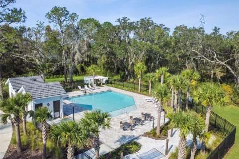 Townhouse in Wesley Chapel, Florida 3 bedrooms, 153.29 sq.m. № 2207688 - photo 9