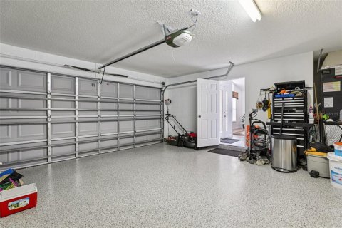 House in Haines City, Florida 4 bedrooms, 180.23 sq.m. № 1852585 - photo 30