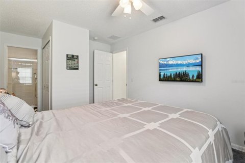 House in Haines City, Florida 4 bedrooms, 180.23 sq.m. № 1852585 - photo 22