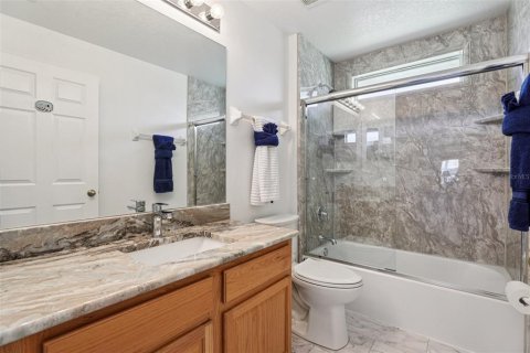 House in Haines City, Florida 4 bedrooms, 180.23 sq.m. № 1852585 - photo 25