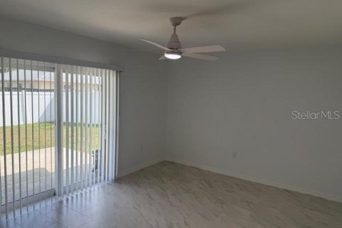 Casa en alquiler en Bradenton, Florida, 3 dormitorios, 131.74 m2 № 2103398 - foto 18