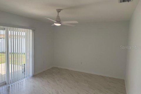 Casa en alquiler en Bradenton, Florida, 3 dormitorios, 131.74 m2 № 2103398 - foto 19