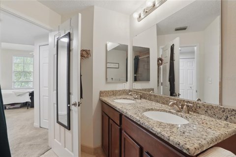 Condo in Kissimmee, Florida, 2 bedrooms  № 1771568 - photo 19