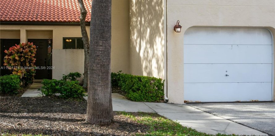 Condo in Boynton Beach, Florida, 2 bedrooms  № 1729535