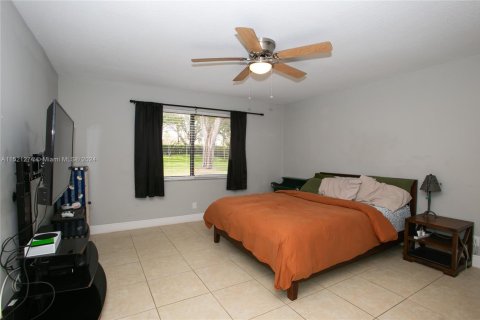 Condo in Boynton Beach, Florida, 2 bedrooms  № 1729535 - photo 12
