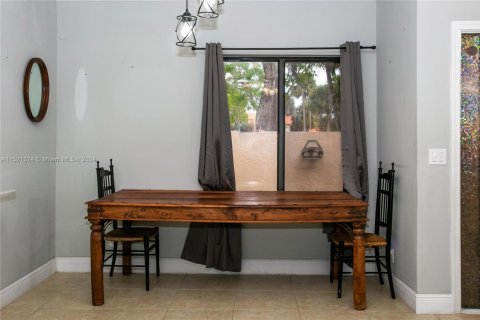 Condo in Boynton Beach, Florida, 2 bedrooms  № 1729535 - photo 10