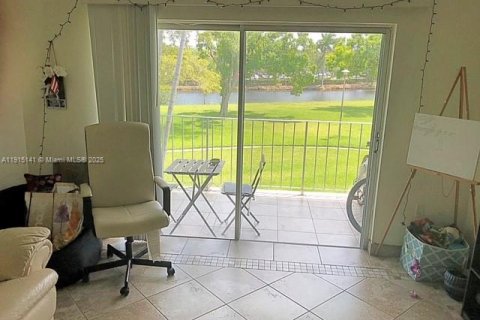 Copropriété à vendre à Miami, Floride: 1 chambre, 65.03 m2 № 1971375 - photo 5
