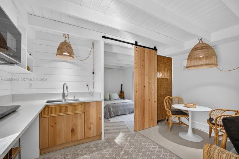 Купить виллу или дом в Палм-Бич-Гарденс, Флорида 1 спальня, 44.59м2, № 1997495 - фото 4