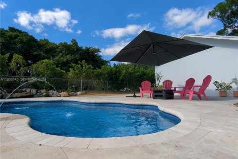 Купить виллу или дом в Палм-Бич-Гарденс, Флорида 1 спальня, 44.59м2, № 1997495 - фото 28