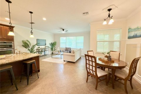 Casa en venta en Auburndale, Florida, 4 dormitorios, 306.21 m2 № 1618237 - foto 7