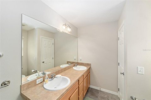 Casa en venta en The Villages, Florida, 3 dormitorios, 129.32 m2 № 1851760 - foto 24