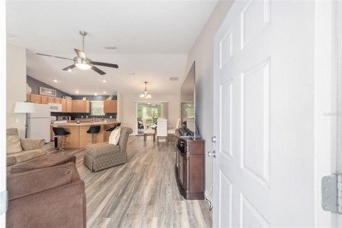 Casa en venta en The Villages, Florida, 3 dormitorios, 129.32 m2 № 1851760 - foto 10