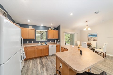 Casa en venta en The Villages, Florida, 3 dormitorios, 129.32 m2 № 1851760 - foto 17