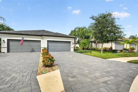 Villa ou maison à vendre à Bradenton, Floride: 3 chambres, 131.36 m2 № 2399291 - photo 4