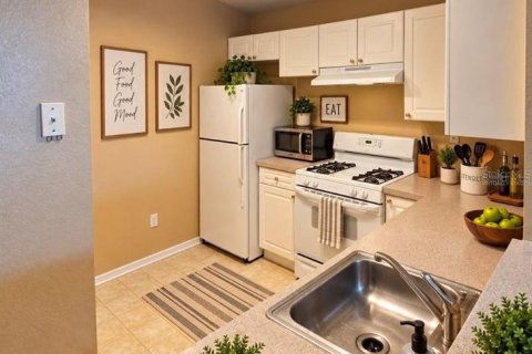Copropriété à louer à Orlando, Floride: 1 chambre, 82.68 m2 № 2418945 - photo 4